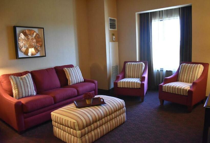 جناح إدارى, Cherokee Casino West Siloam Springs Resort