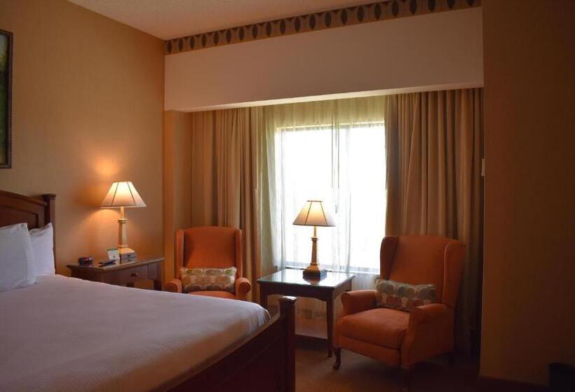 Люкс Повышенной Комфортности, Cherokee Casino West Siloam Springs Resort