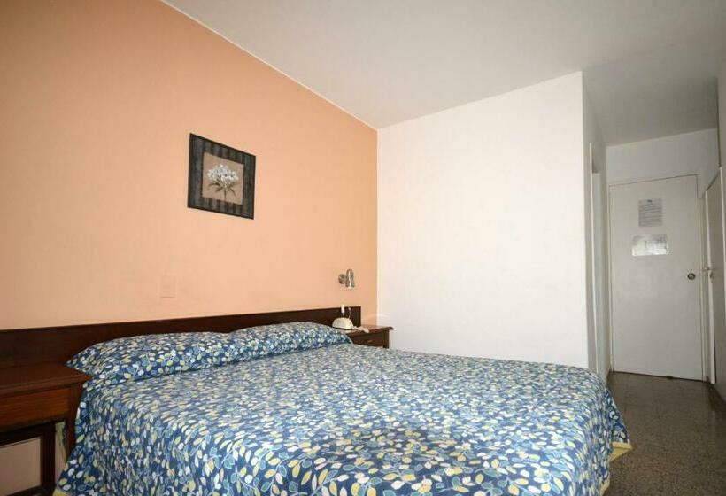 غرفة قياسية, Español Salto