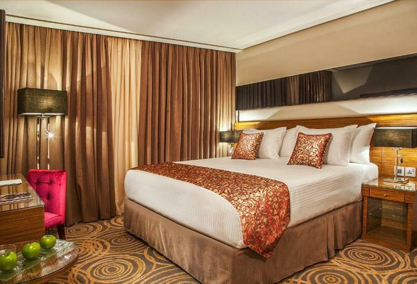 سوییت جونیور, Harir Palace