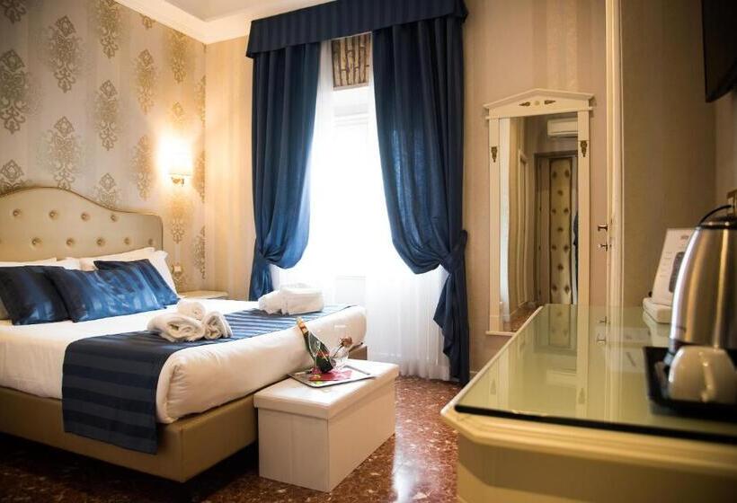 اتاق استاندارد, Navona Queen Rooftop