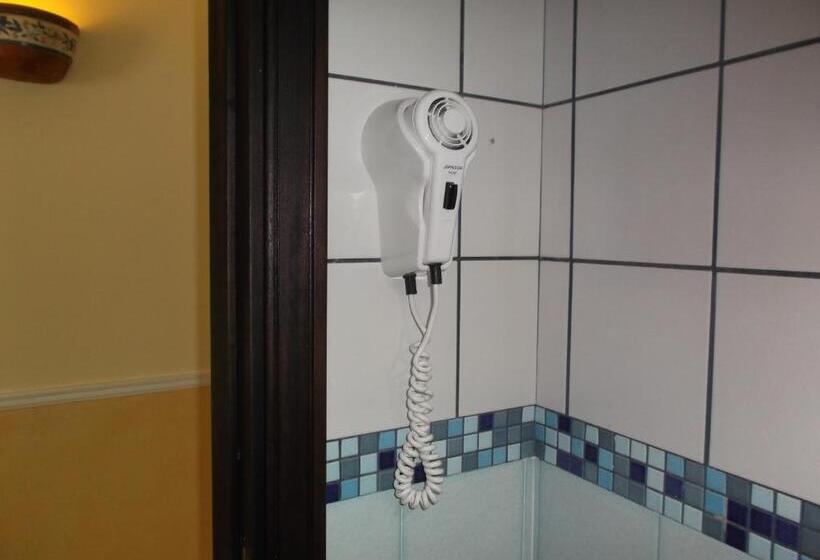 آپارتمان 1 خوابه, Santa Lucia 50