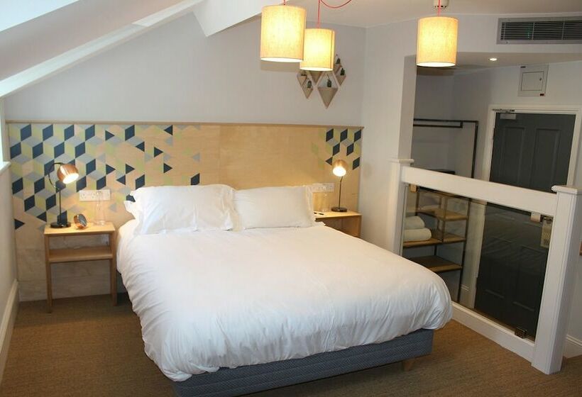 豪华房间, The Tilman