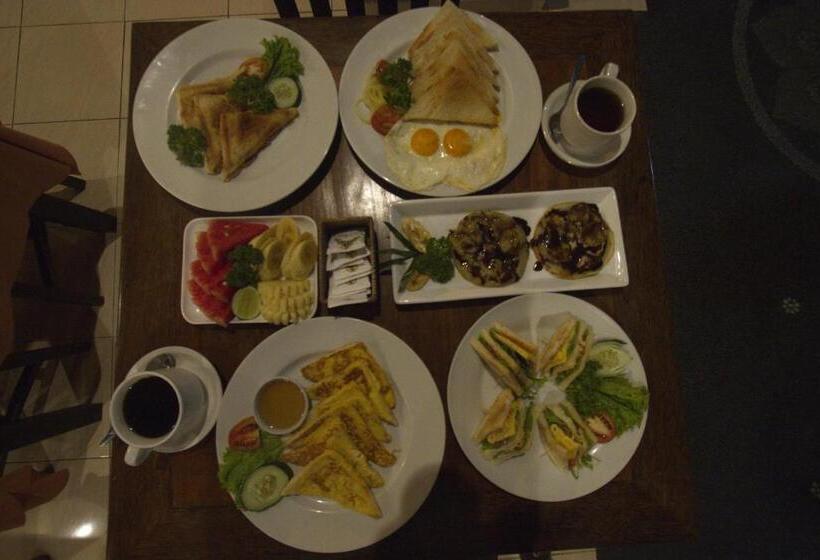 اتاق خانوادگی, Ubud Terrace