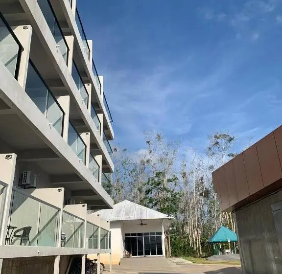 バルコニー付きデラックスルーム, 365 View Point Resort & Homestay