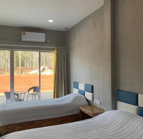 غرفة ديلوكس مطلّة علي الحديقة, 365 View Point Resort & Homestay