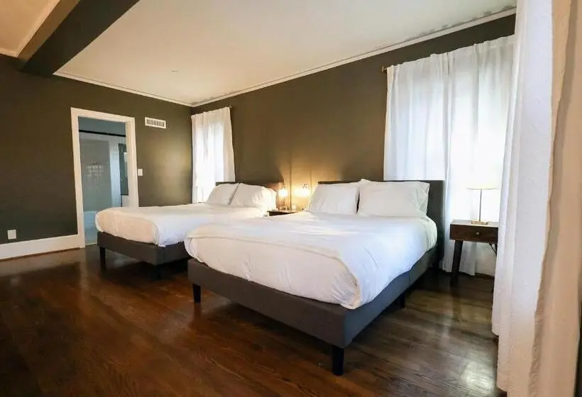 スタンダードルーム, Wood Manor Guest House