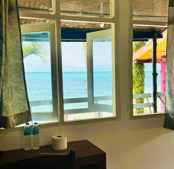 اتاق استاندارد با چشمانداز دریا, A Little Bungalows By Beach