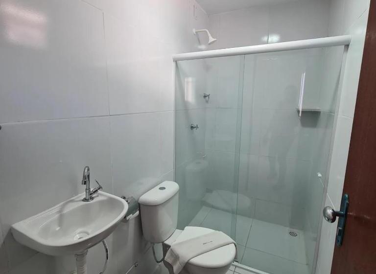 四人标准间, Pousada Marinha Do Ceu