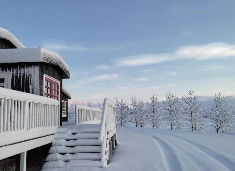 اتاق استاندارد با چشم‌انداز کوهستان, Stafholt