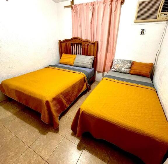 خانه 3 خوابه, La Casita De Peter En Ixtapa