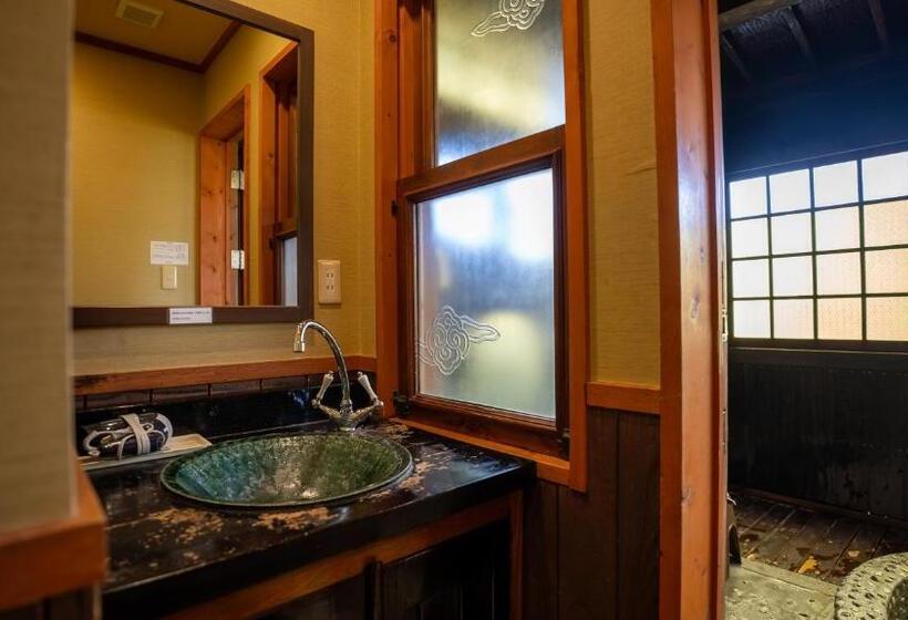 StandaardKamer, ほたるの長屋