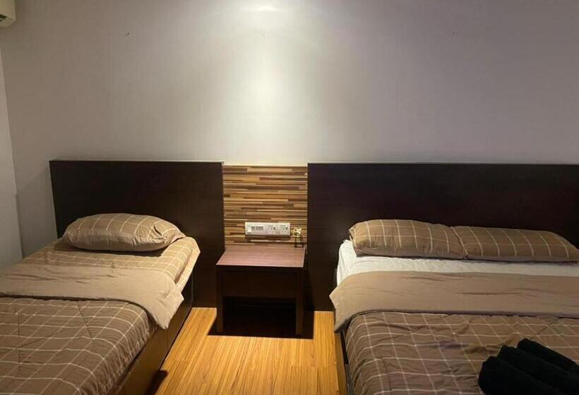 اتاق استاندارد سه نفره, Staycity@kbcp