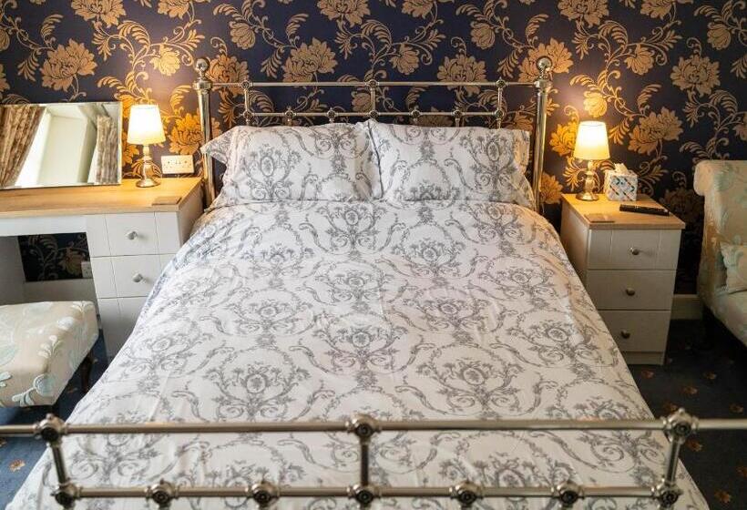 스탠다드 룸, The Ship Inn