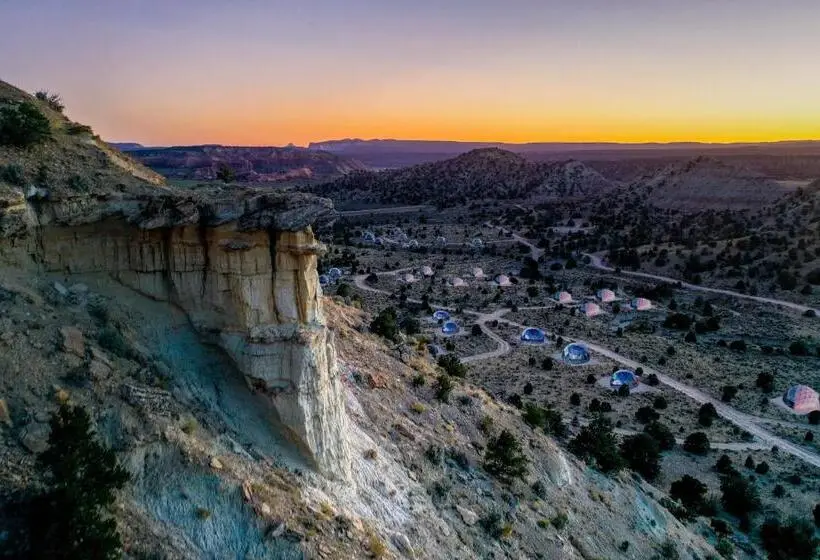 キングサイズベッドのデラックスルーム, Clear Sky Resorts   Bryce Canyon   Unique Stargazing Domes