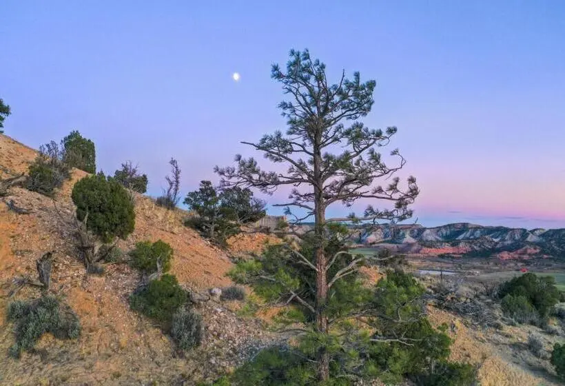 スイート（家族用）, Clear Sky Resorts   Bryce Canyon   Unique Stargazing Domes