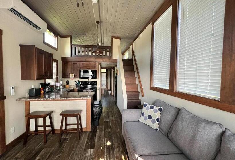 침실 2개 주택, Creekfire Rv Resort