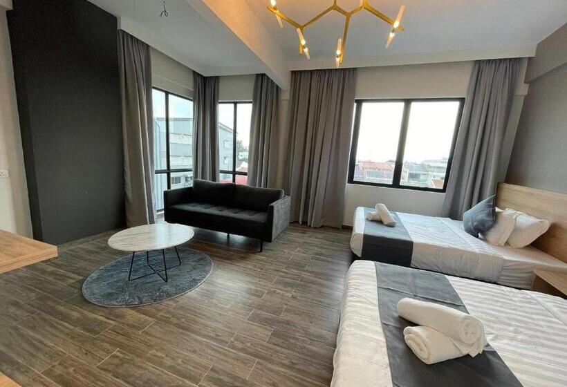 스위트, Dj Citi Plaza Hotel & Suites