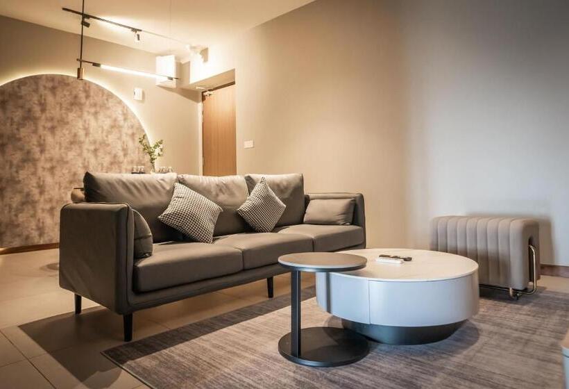 חדר דלוקס לארבעה, K Avenue By Cairo