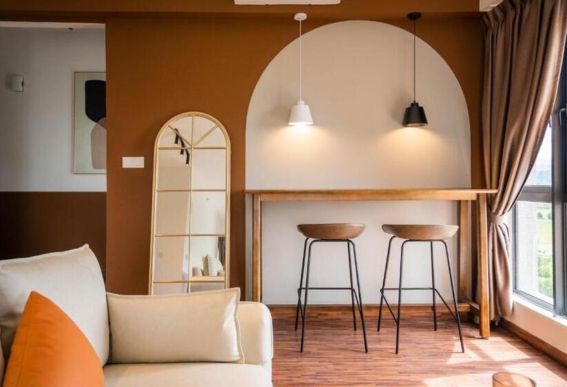 סטודיו סופריור, K Avenue By Pinstay