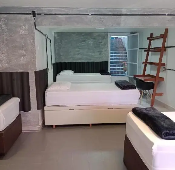 スイート（家族用）, Pousada   Hostel Central