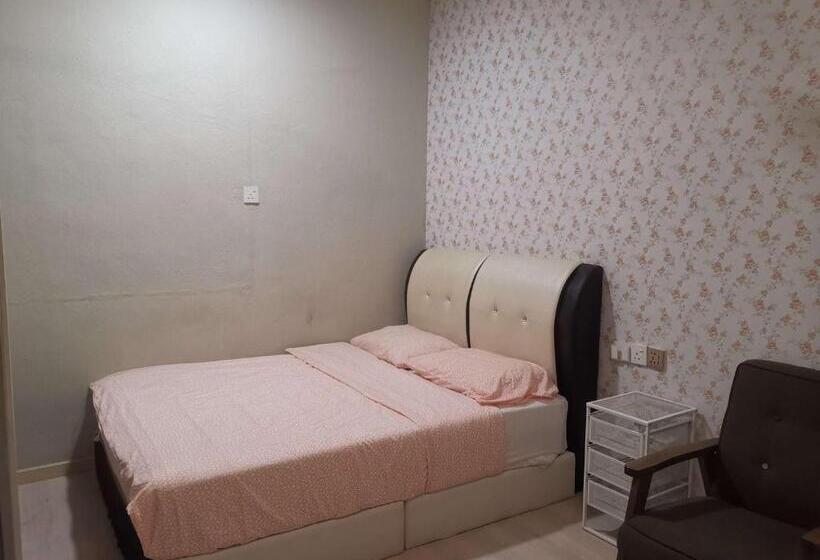 اتاق استاندارد با سرویس بهداشتی مشترک, Wayton Express