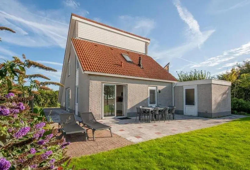 家族用バンガロー, Summio Zeeland Village