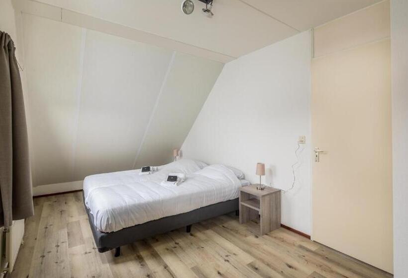 בקתה סטנדרטית, Summio Zeeland Village