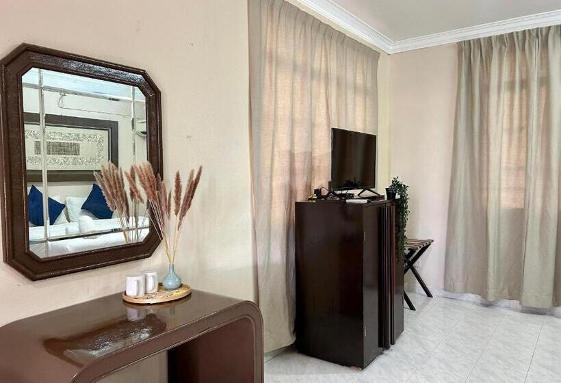 חדר סטנדרט עם מיטת קינג, Rhu Dormitory