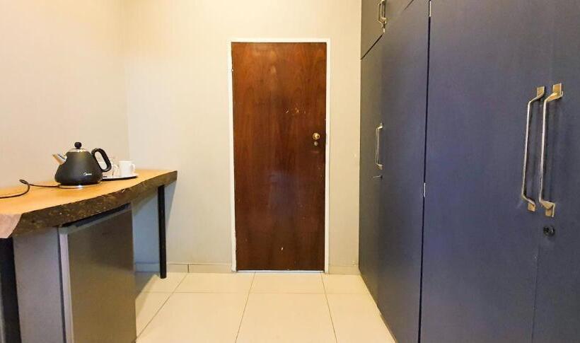 Номер Премиум, The Lux Guesthouse