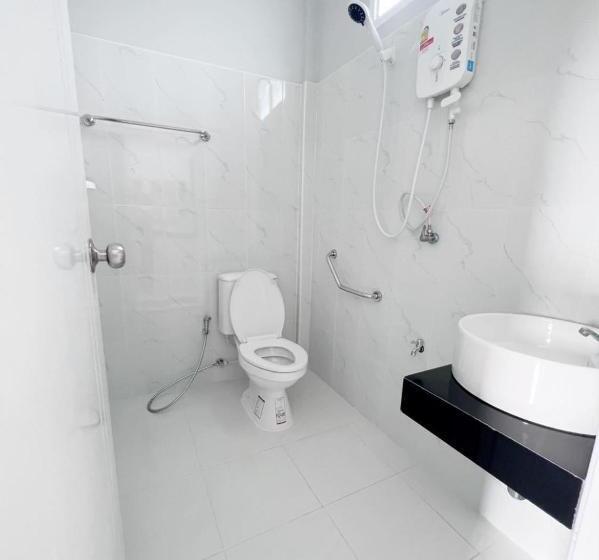 Quarto Deluxe, Bm Beach Resort Satun บีเอ็มบีชรีสอร์ท
