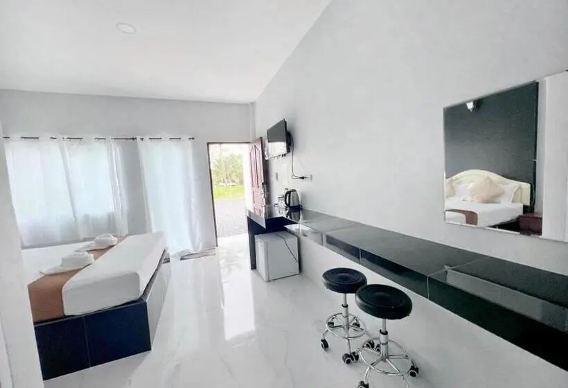 デラックスルーム, Bm Beach Resort Satun บีเอ็มบีชรีสอร์ท