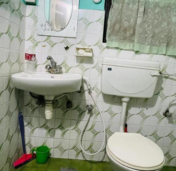 اتاق استاندارد, Heranya Hostel