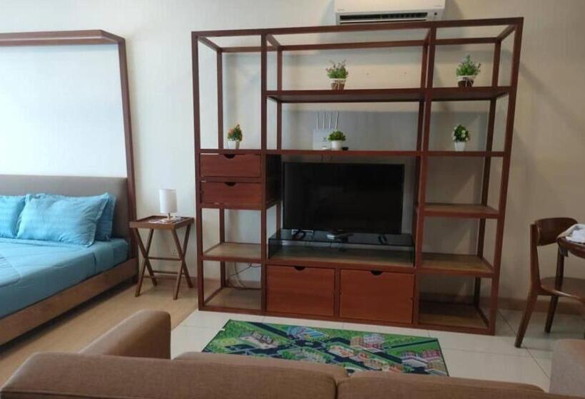 Deluxe Suite Sea View, Puteh Timurbay Beachfront Private Suite Kuantan