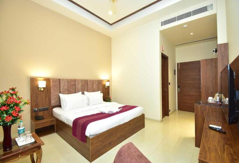 غرفة ديلوكس, Shyamleela