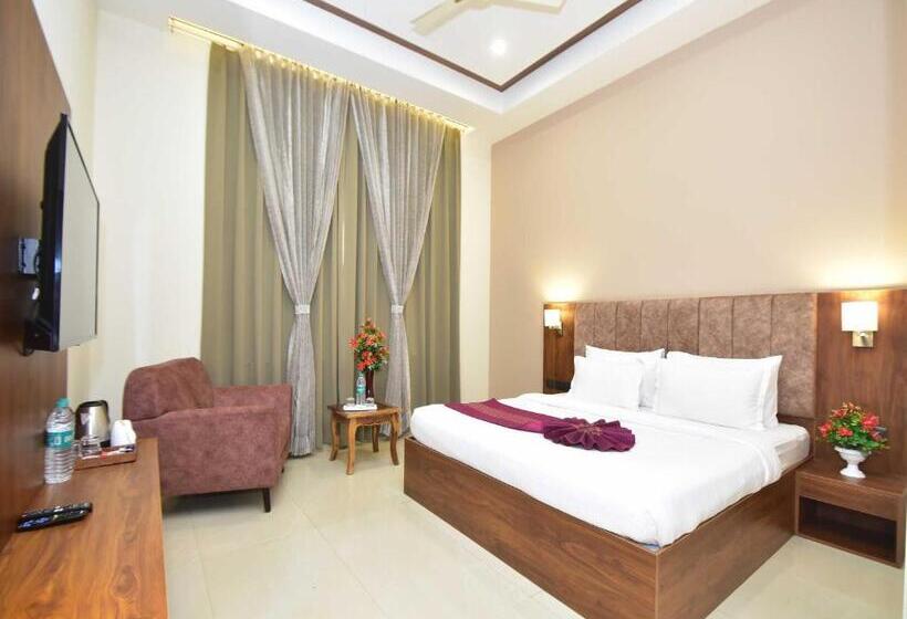 غرفة ديلوكس, Shyamleela