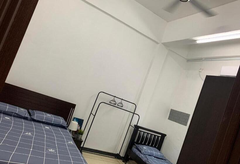 Номер Стандарт Трехместный, La Wood Homestay