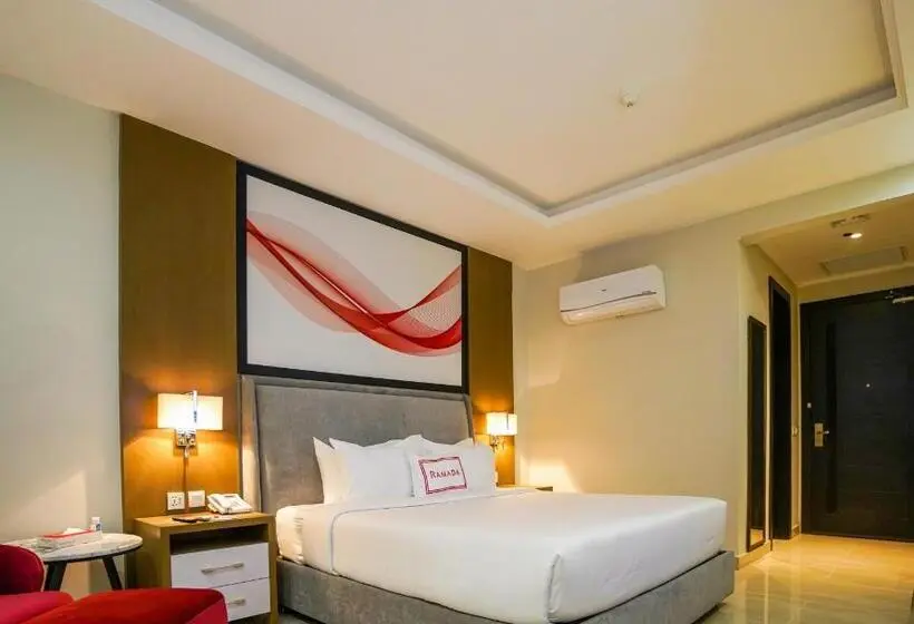 اتاق لوکس با تخت بزرگ, Ramada Resort By Wyndham Gilgit