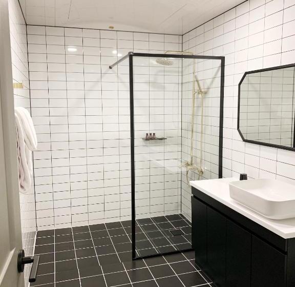 ファミリールーム, Fresh Hill