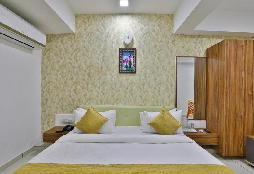 Quarto Deluxe, Shaligram