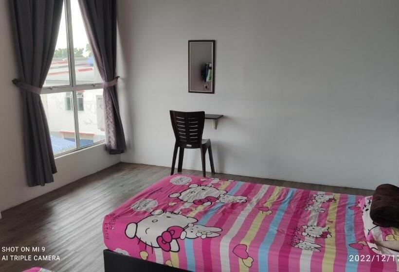 חדר סטנדרט נוף לעיר, Benuthomestay