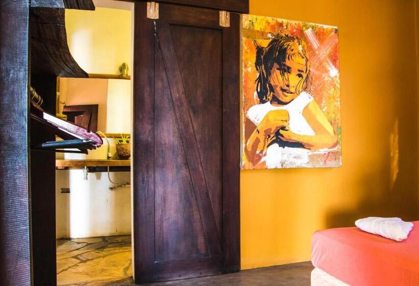 غرفة قياسية حمام مشترك, Casa Del Arte   Rooms With Private And Shared Bathrooms