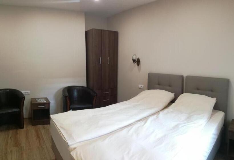 اتاق استاندارد, Hacijenda