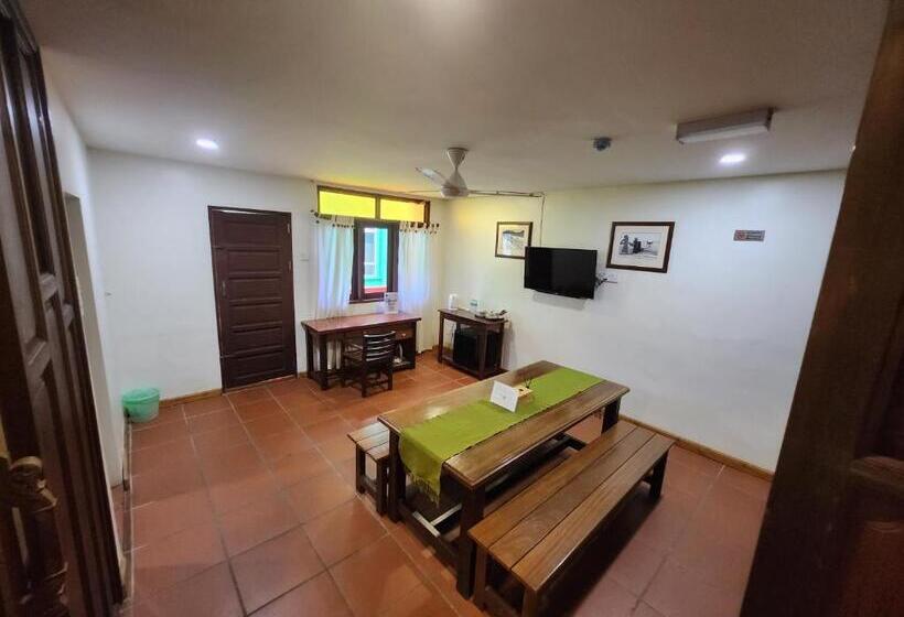 סוויטת 2 חדרי שינה, Uptown Eco