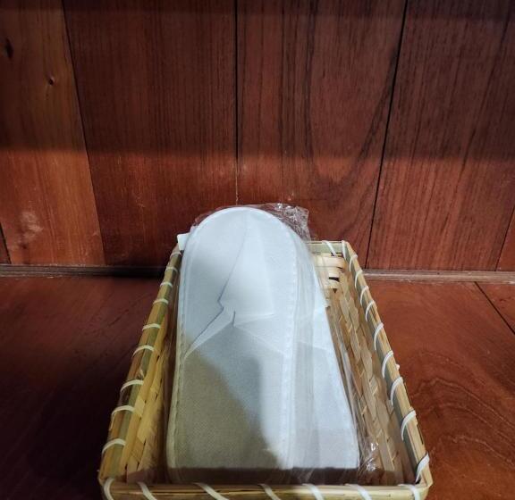 חדר משפתחתי סופריור, Uptown Eco