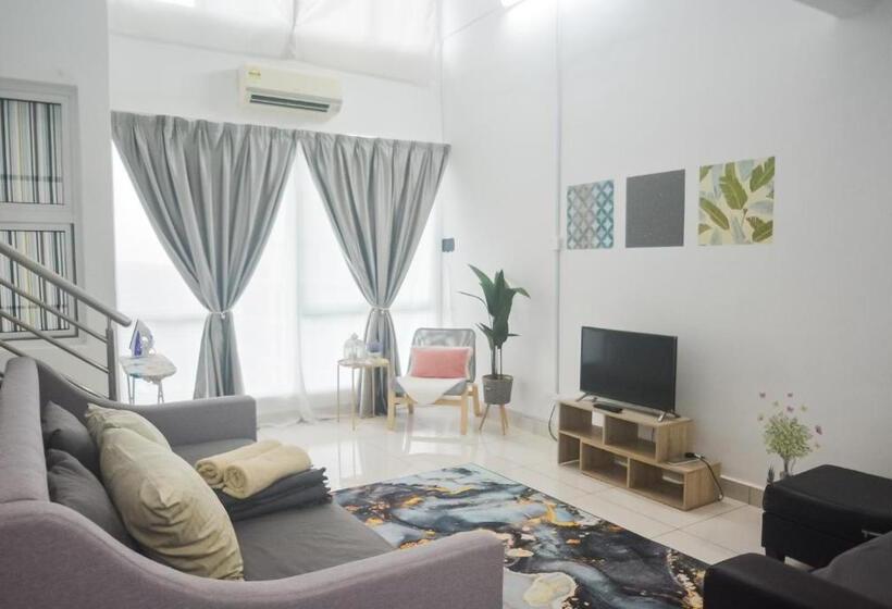 Duplex-sviitti, Azfa Duplex Suite At De Centrum Putrajaya Bangi Free Wifi
