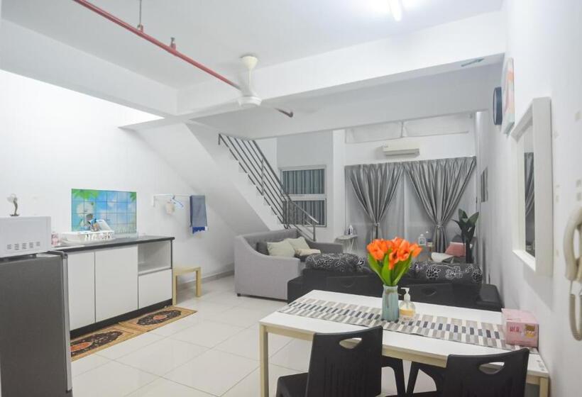 Duplex-sviitti, Azfa Duplex Suite At De Centrum Putrajaya Bangi Free Wifi