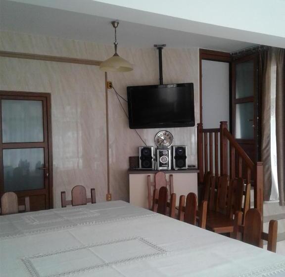 غرفة قياسية, Casa Teju