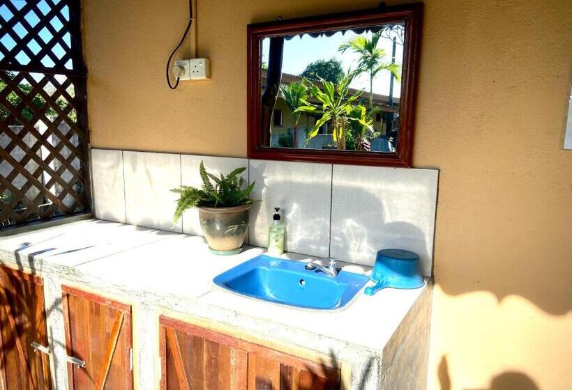 غرفة قياسية حمام مشترك, Soluna Guest House