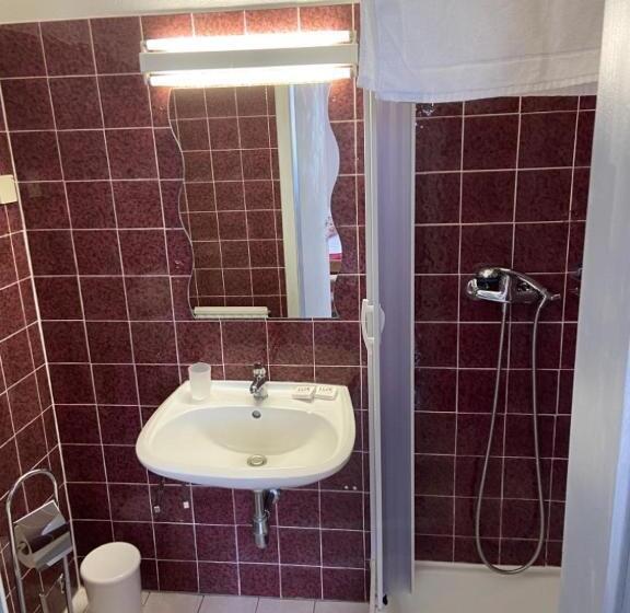 スタンダードルーム, Pension Victoria